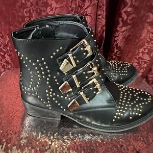 Black Ankle Boots